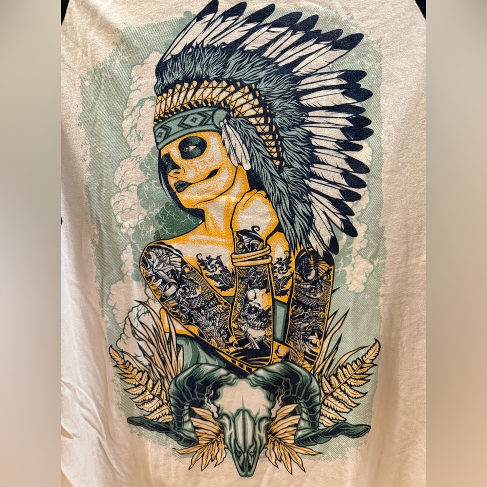 Secret Artist Collective Graphic Tee - size XL